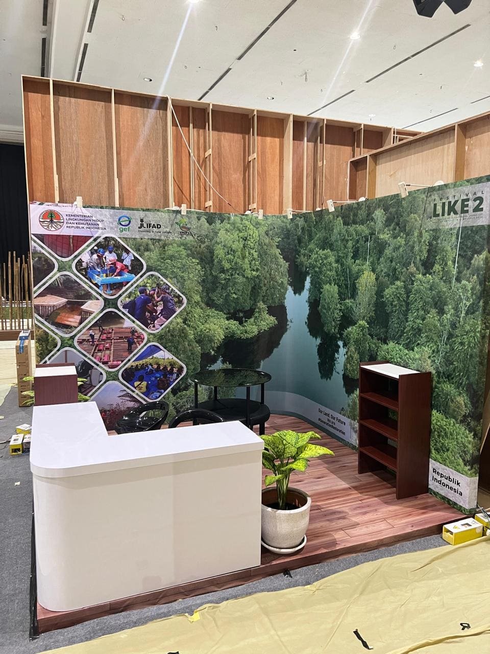 Corporate pavilion design for large-scale exhibitions